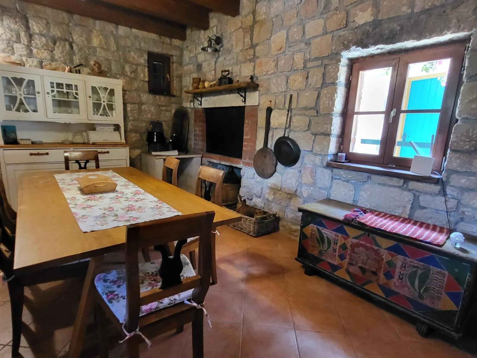 Вілла Stone House Knezevic Вінєрац Екстер'єр фото